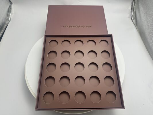 Bom preço Caixas de embalagem de chocolate personalizáveis em gaveta em forma de livro e estilos de tampa superior e inferior feitas de materiais de papel duráveis online