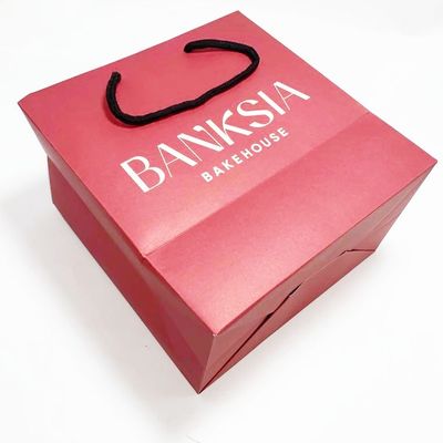 Bom preço O presente reciclado dobrável ensaca sacos de papel feitos sob encomenda da compra com o logotipo BV aprovado on-line