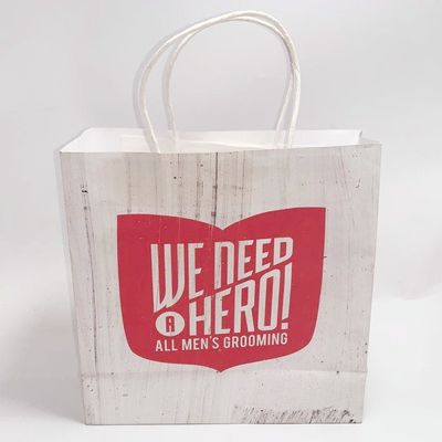 Bom preço O presente branco de papel impresso costume de Kraft do papel de embalagem de sacos de mantimento ensaca dobrável on-line