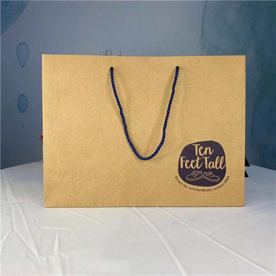 Bom preço Sacos de carimbo quentes do presente de Logo Large Model Kraft Paper on-line